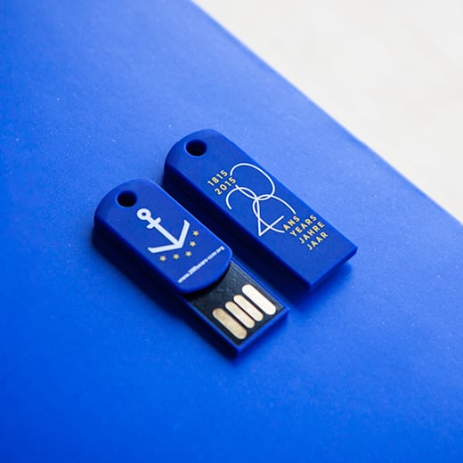 Identité visuelle : Clé USB CCNR