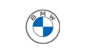 Le logo BMW sur fond blanc.